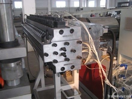 WPC sheet extrusion line-plastic extruder