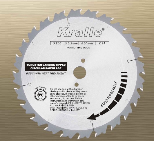 Ripping saw blades with anti-kick back teeth