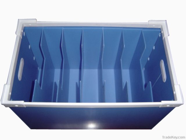 corrugated plastic containers