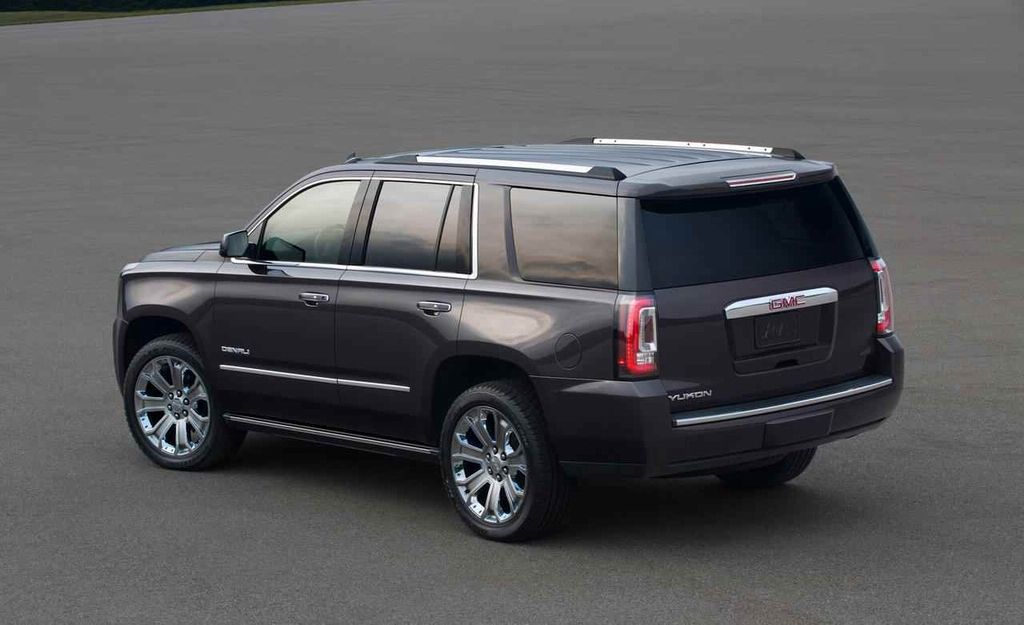 ALL NEW 2015 GMC YUKON DENALI 4WD - export worldwide