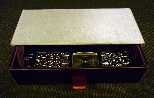 Drawer-Type Gift Box