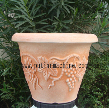 big grapevine flowerpot