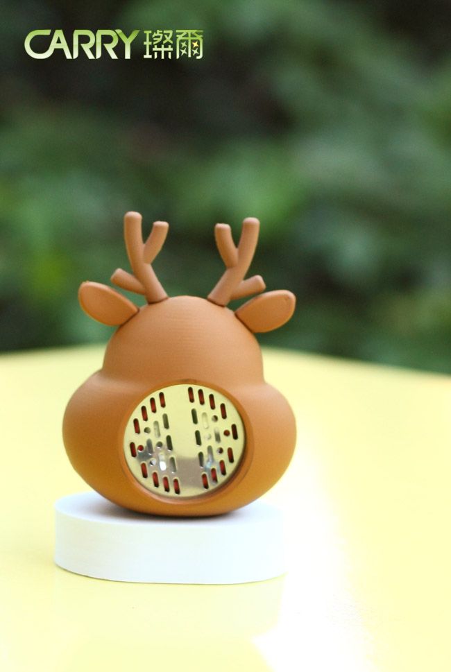 Deer shape bluetooth speakers 