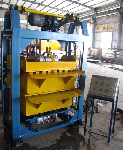 QT4-30 Egg-laying BLOCK MACHINE( Block making machine)