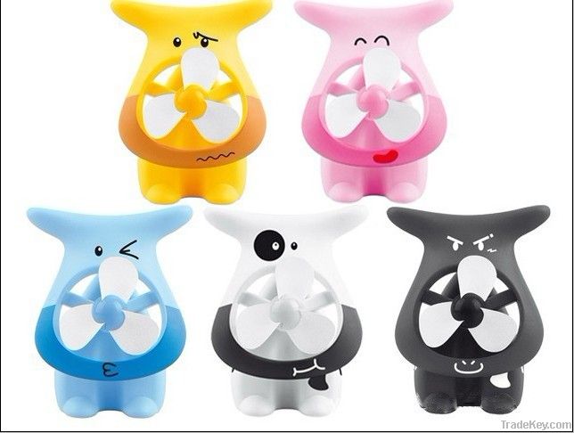 Item: Cartoon charging fan