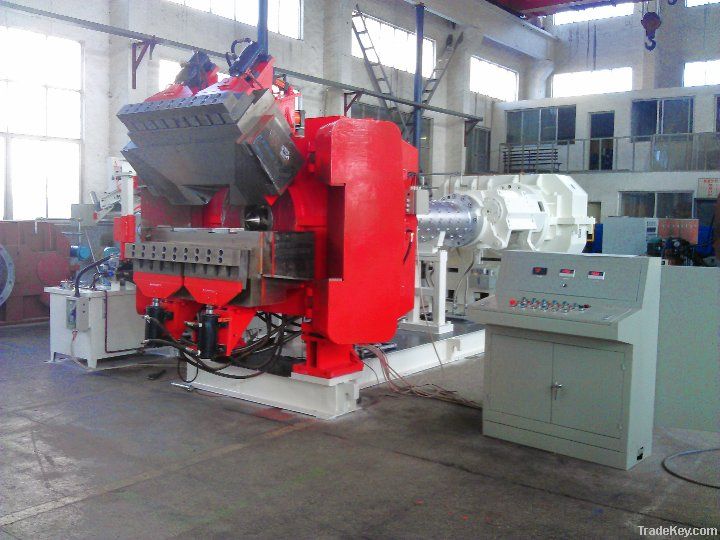 Pin barrel cold feeding rubber extruder