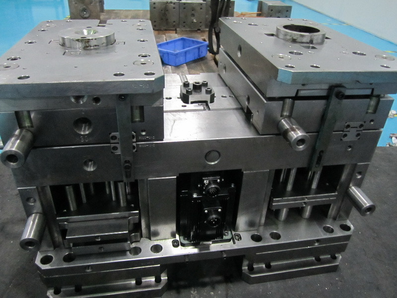 plastic mould