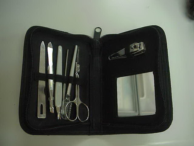 7pcs manicure set with mirror