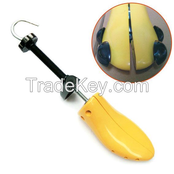 RC-50 Man Plastic Shoe Stretcher