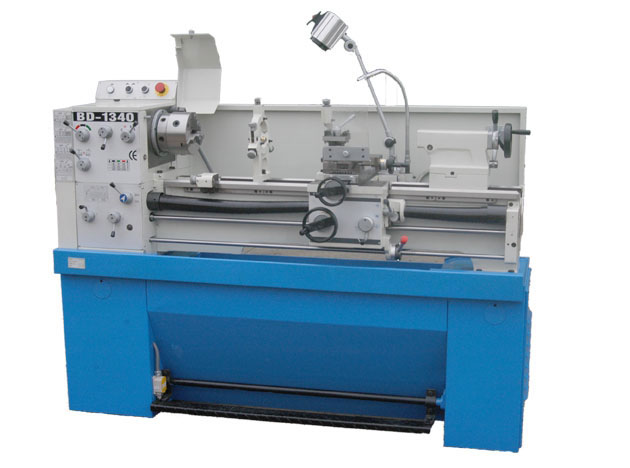 turning machine/lathe