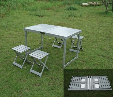 Foldable Table