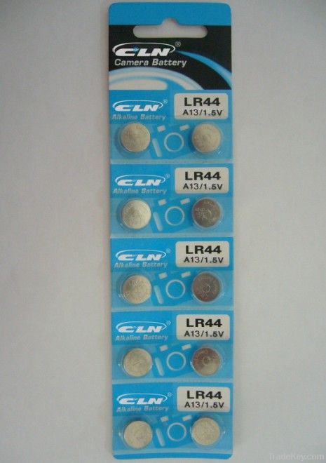 1.5V LR44 alkaline button cell battery