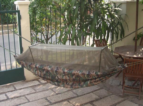 US army jungle hammock with mosquito net