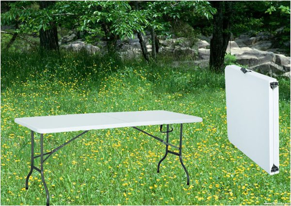 6ft plastic folding table