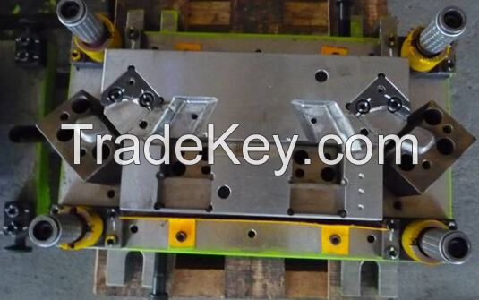 Stamping Tandem Tool