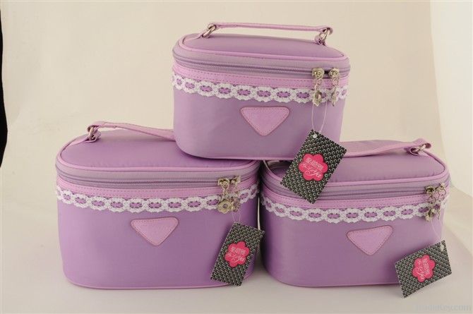 cosmetic bags