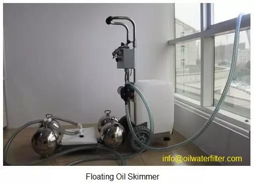 Floating Oil Skimmer