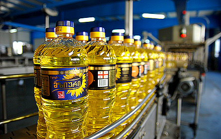 Refined and Unrefined Sunflower Oil Mziuri;