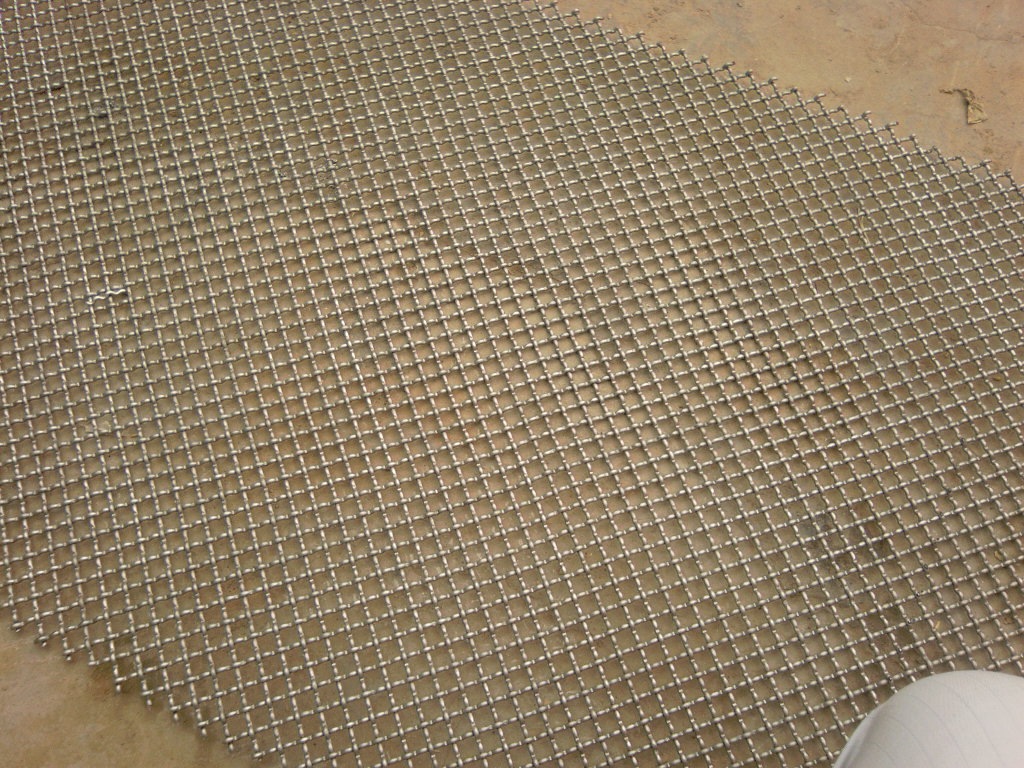 BBQ, crimped wire mesh