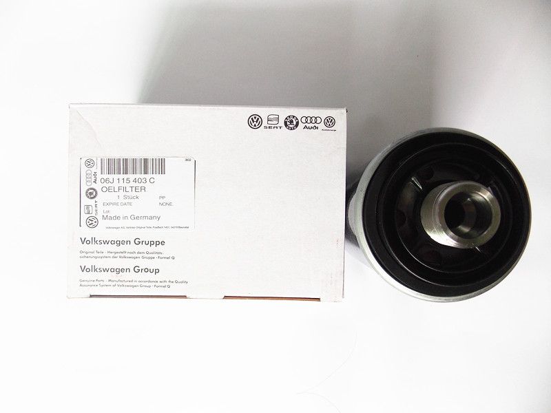 06J 115 403 C Oil filter for Audi