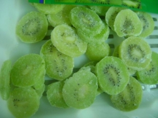 frozen kiwi slice