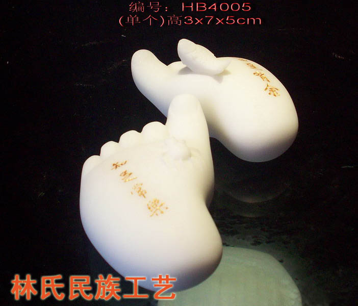 2011 New Design Decorative Handmade White Marble Stone Carving Craft