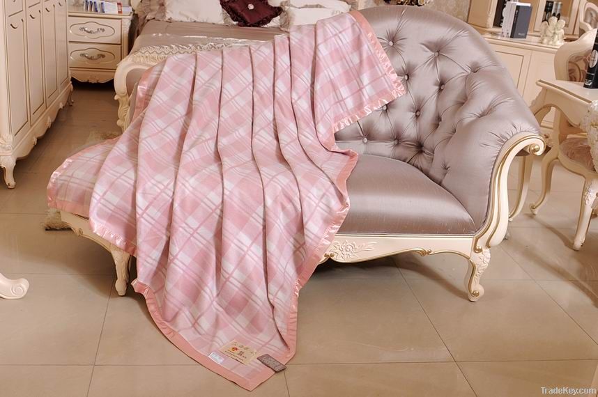 jacquard silk blanket