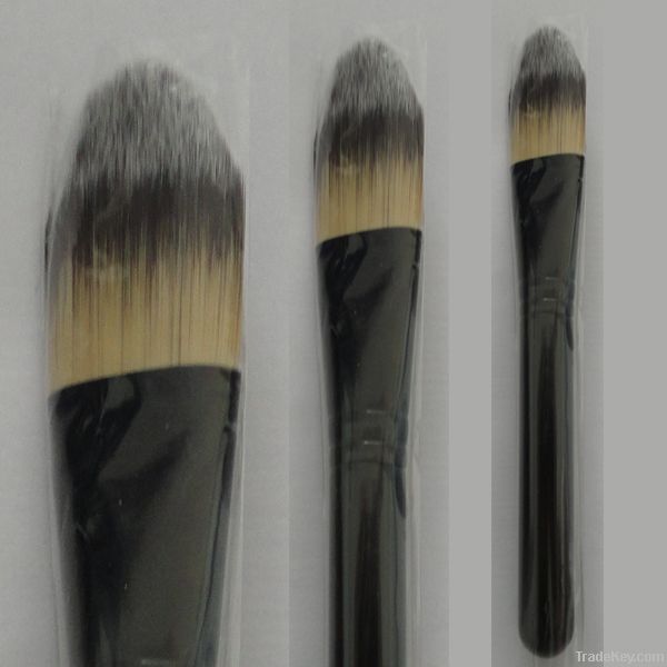 Three tone foundation brush makeup brush