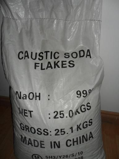 caustic soda flakes