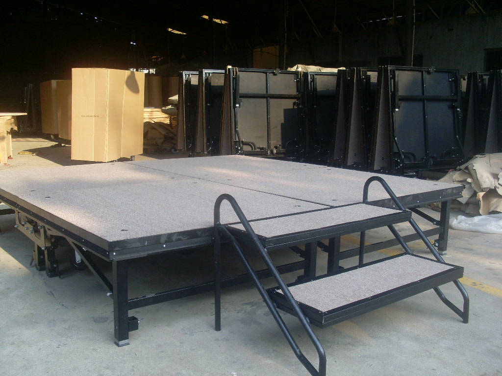 Folding Stage