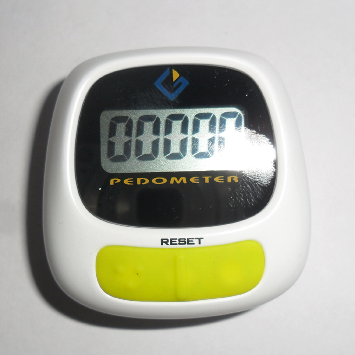 new design accurate multi-functional pedometer with silicon button