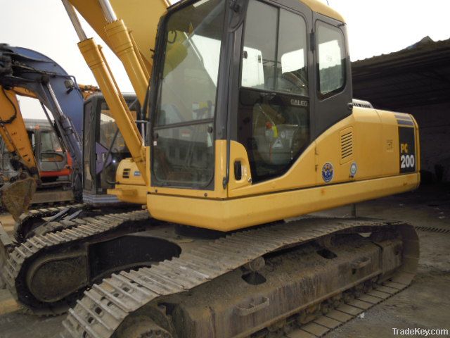 komatsu pc200-7 excavator