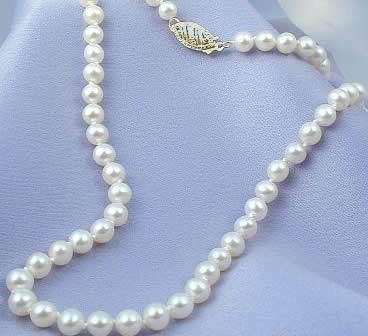 Pearl Necklace