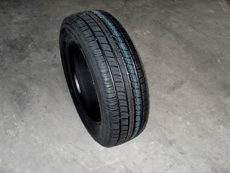 PCR tire 185/65R14