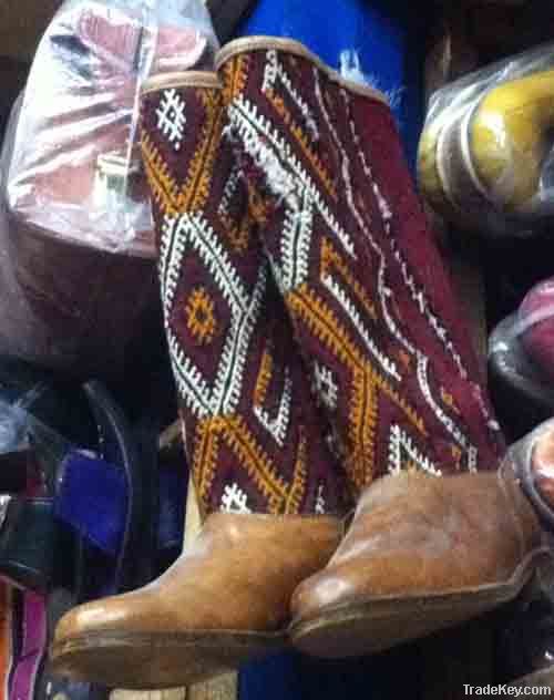 Kilim boots