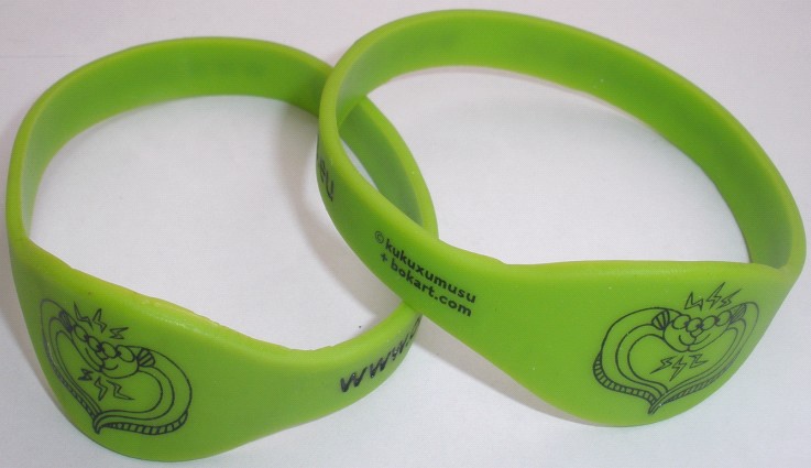 Silicone wristbands