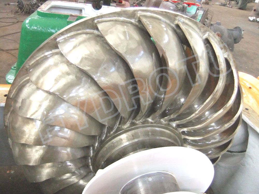 Turgo hydro turbine
