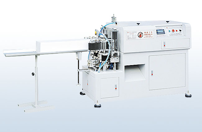 YiLi machinery supply bra machine , underwear machine, moulding machine