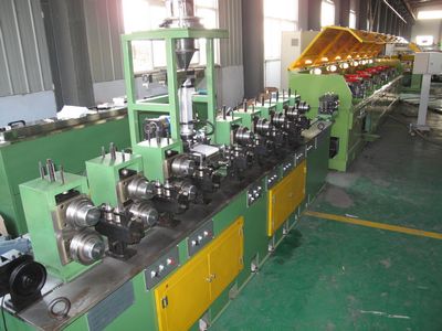 Straight wire drawing machine