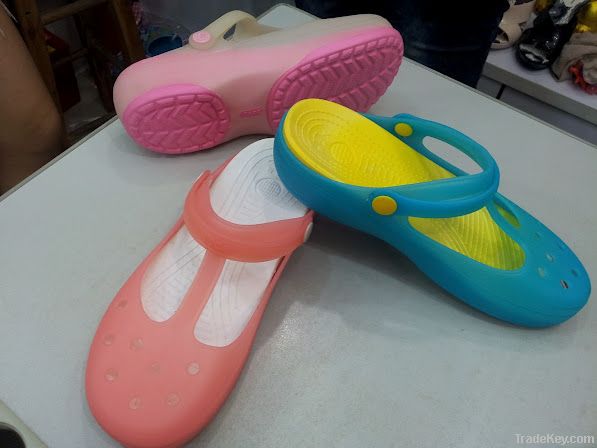 ladies casual shoes