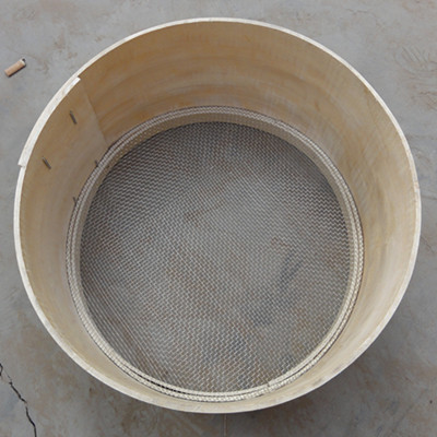 Wooden sieve