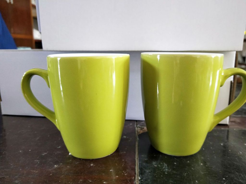  Wholesale 11oz ceramic yellow green color mug round shape