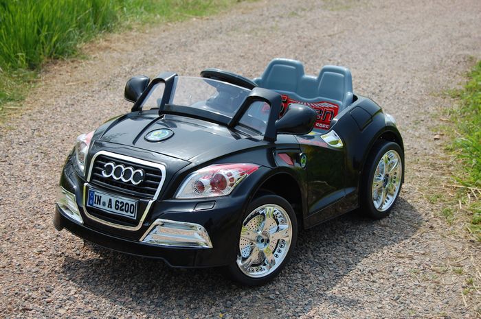 Children Ride on Car