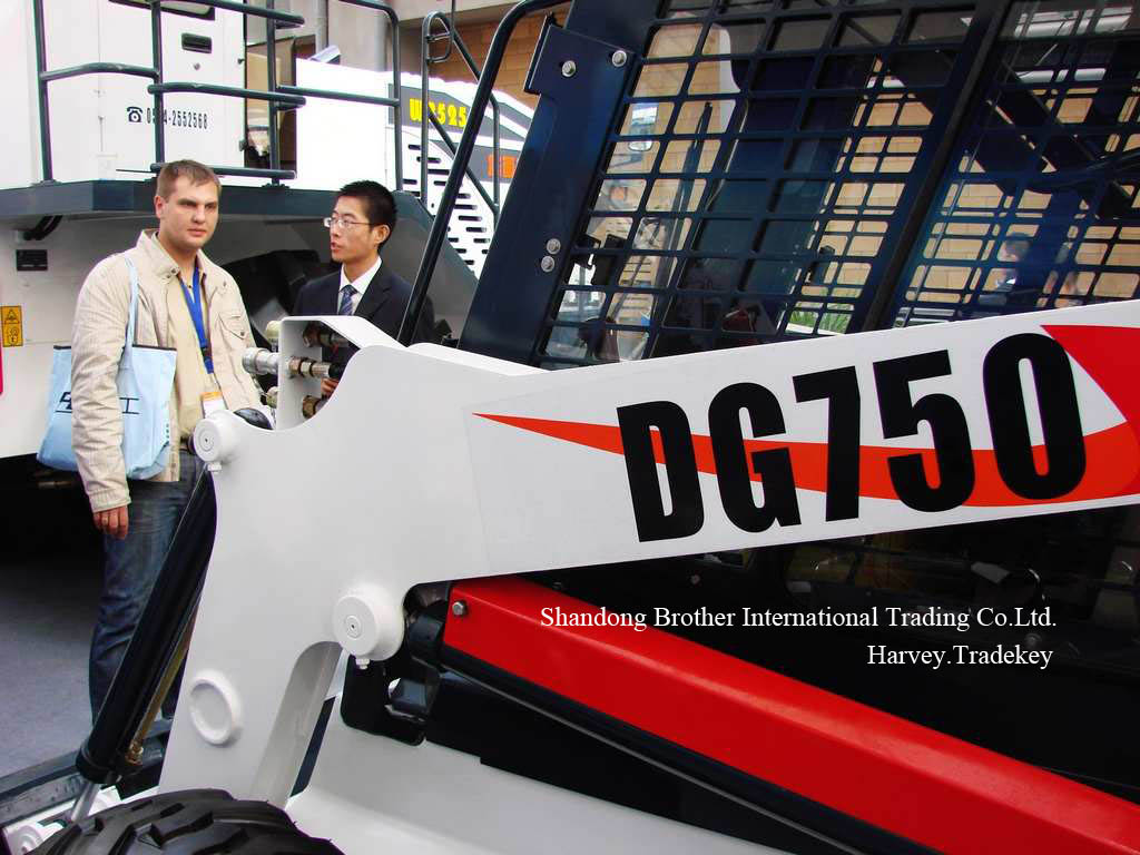 DG750 Skid Steer Loader 750kg, 0.5 CBM