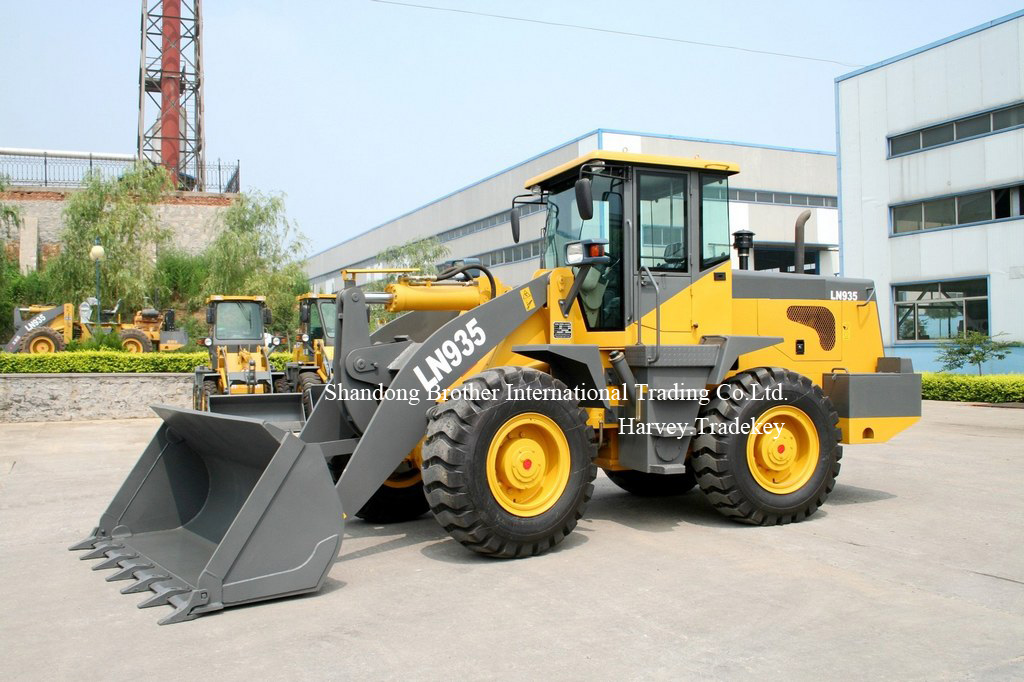 LN935 wheel loader with rock bucket(3000kg , 1.7 cbm capacity)