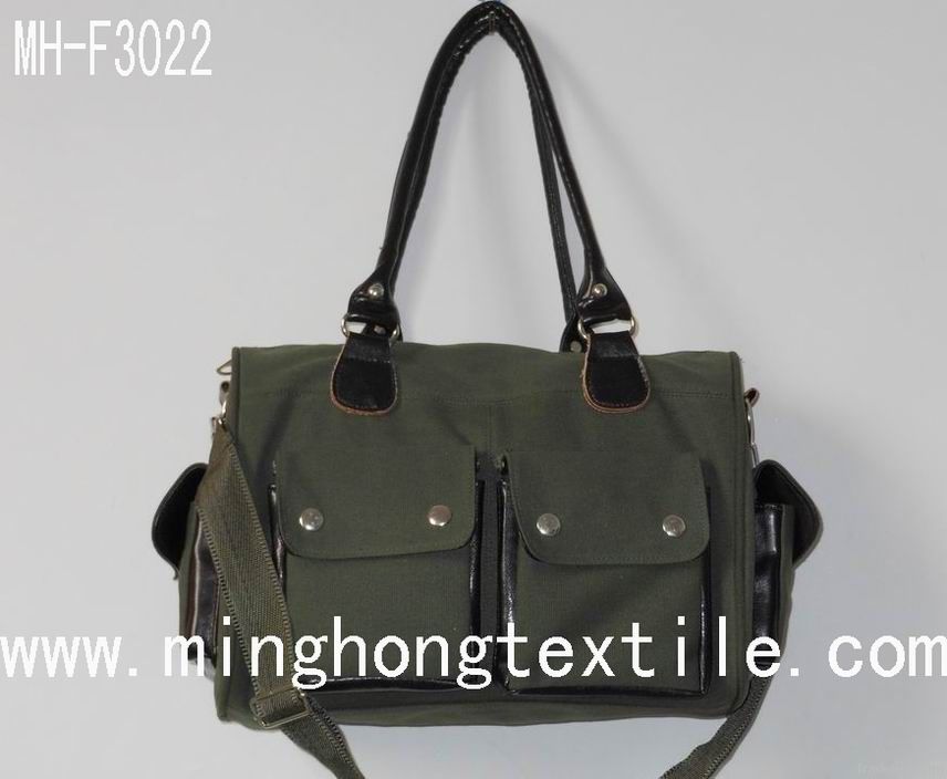 Shoulder bag