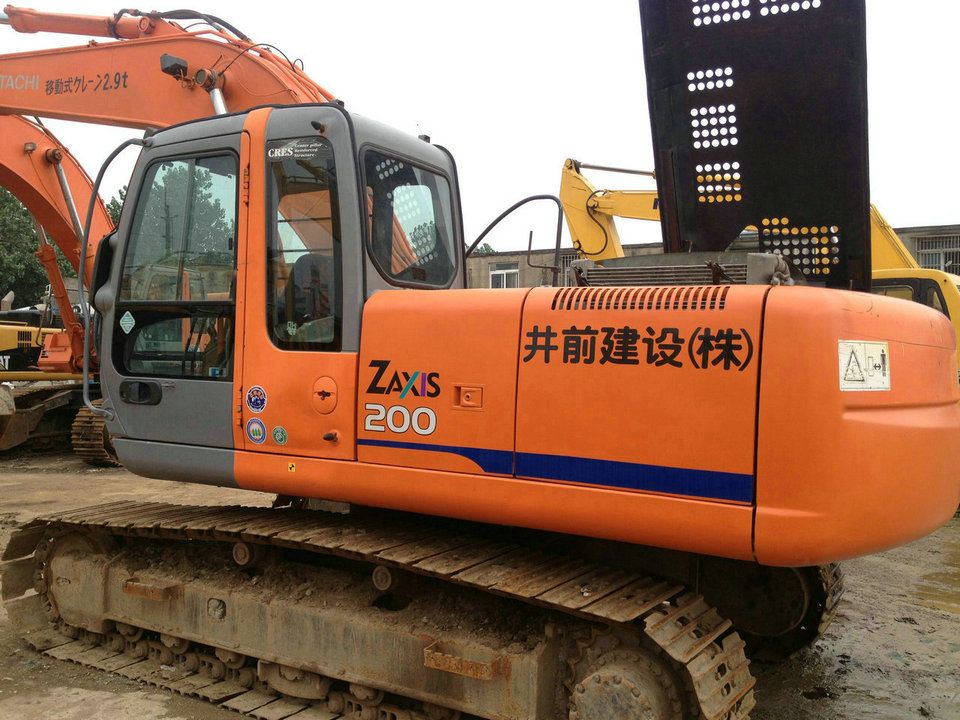 Hitachi ZX200 Crawler Excavator