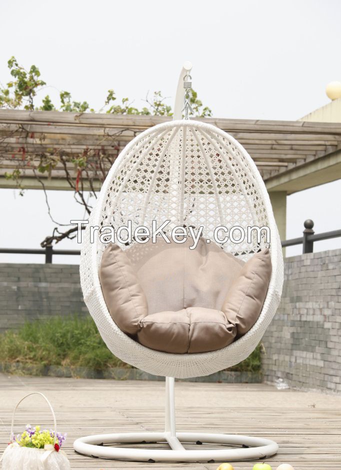 Fashionable wicker hand carved beatiful swing&amp;nice hanging chair