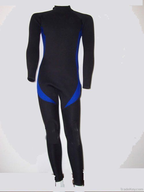 WETSUIT