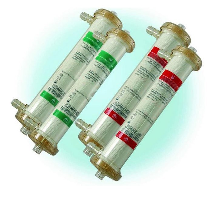 Disposable hollow fiber Hemodialyzer